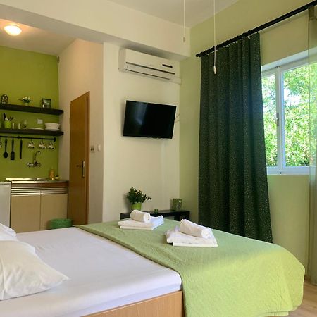 Apartments Garden House พอดโกรา ภายนอก รูปภาพ
