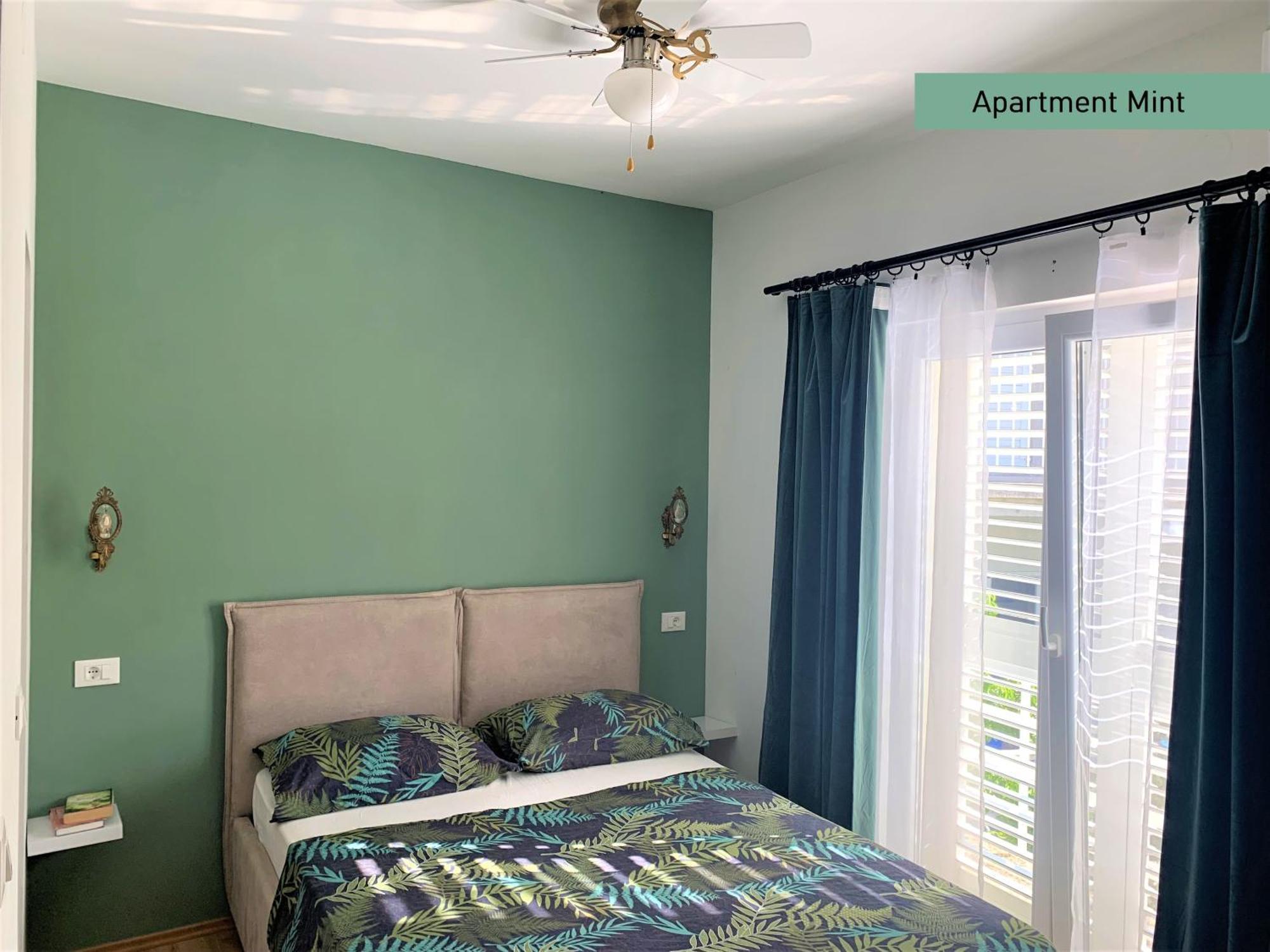 Apartments Garden House พอดโกรา ภายนอก รูปภาพ
