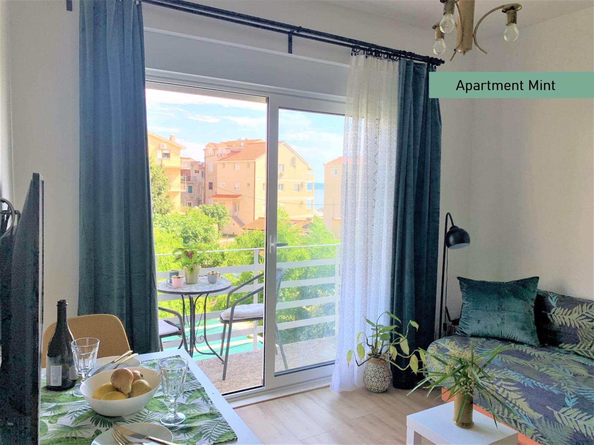 Apartments Garden House พอดโกรา ภายนอก รูปภาพ