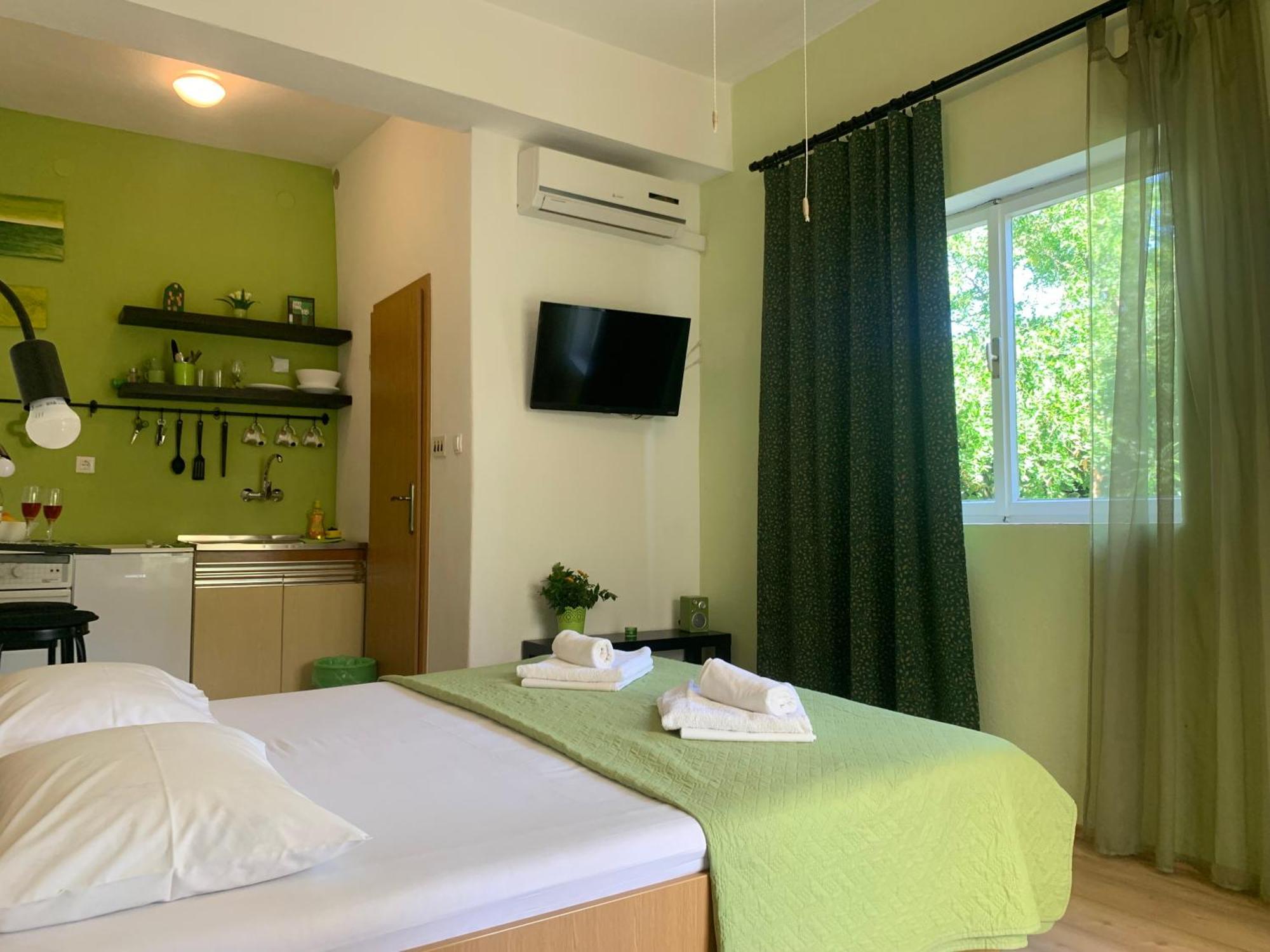 Apartments Garden House พอดโกรา ภายนอก รูปภาพ